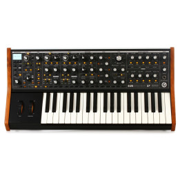 MOOG SUBSEQUENT 37 MONOPHONIC ANALOG SYNTHESIZER